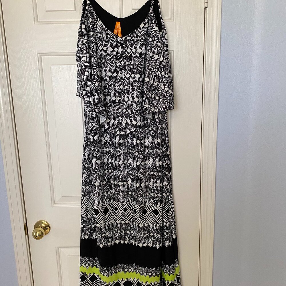 SUNDRESS BY MAGIC